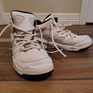 Nike Kids Cream High-Top Sneakers